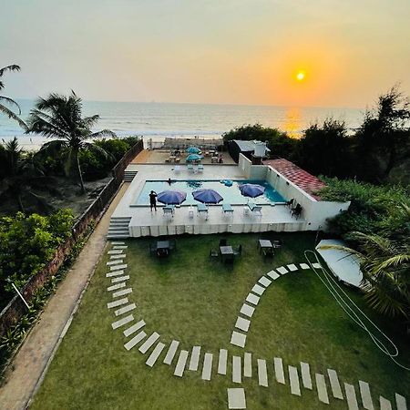 Kay'S By The Sea Hotel Ajgaon Luaran gambar