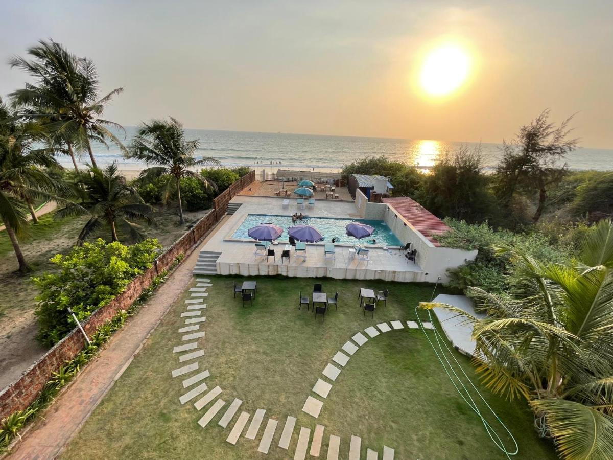 Kay'S By The Sea Hotel Ajgaon Luaran gambar