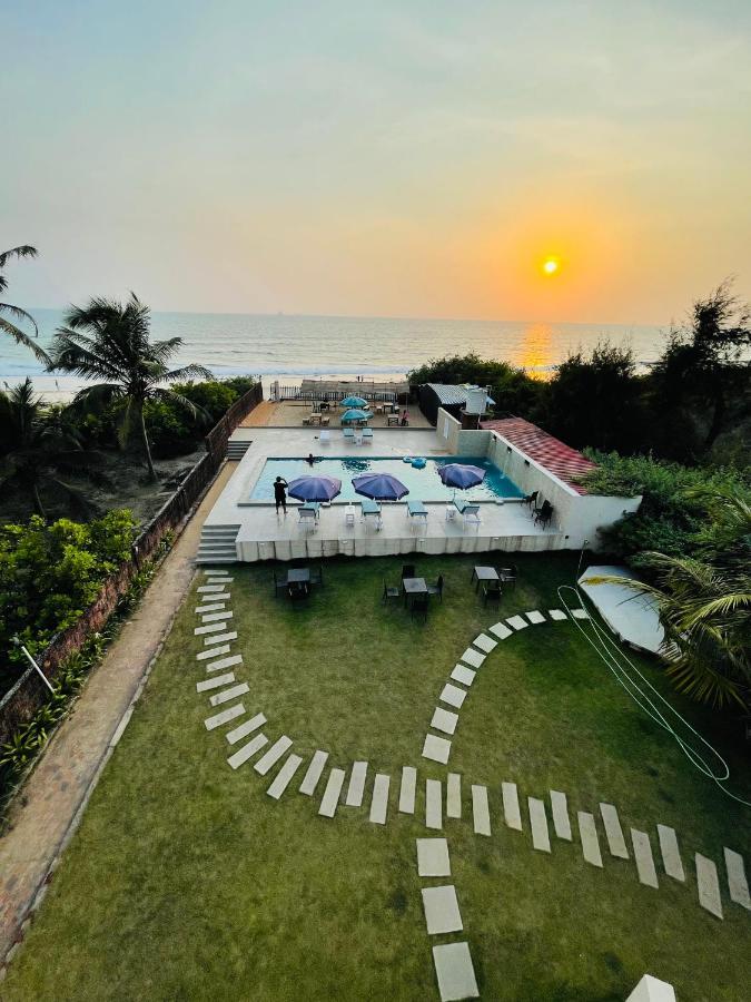 Kay'S By The Sea Hotel Ajgaon Luaran gambar