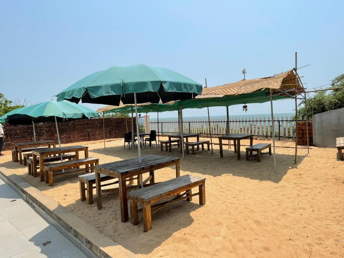 Kay'S By The Sea Hotel Ajgaon Luaran gambar