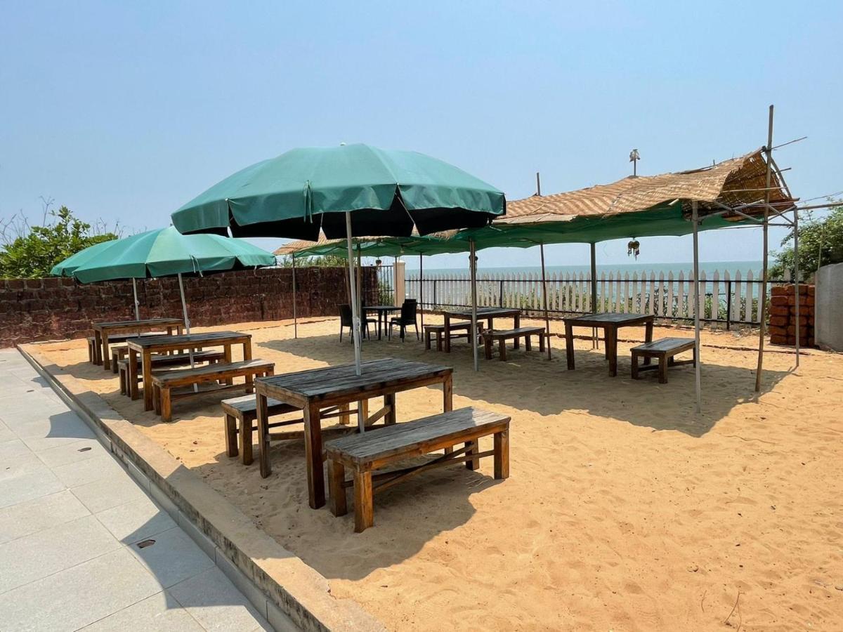 Kay'S By The Sea Hotel Ajgaon Luaran gambar