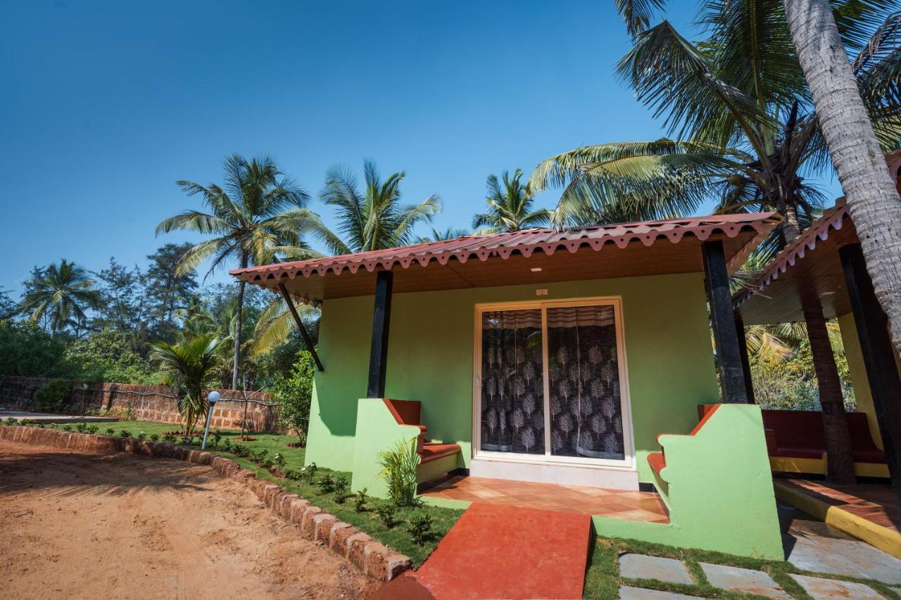 Kay'S By The Sea Hotel Ajgaon Luaran gambar